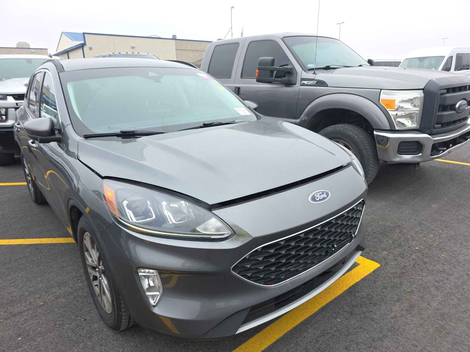 2021 Ford Escape SEL FWD