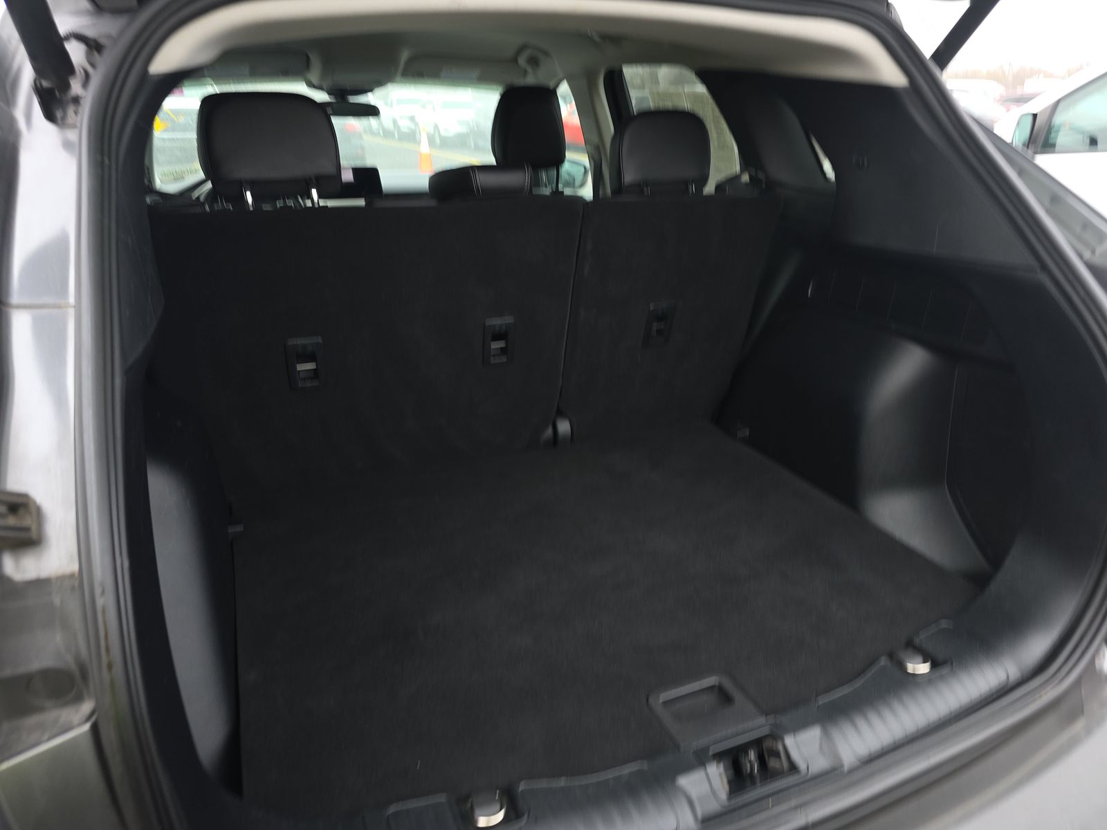 2021 Ford Escape SEL FWD