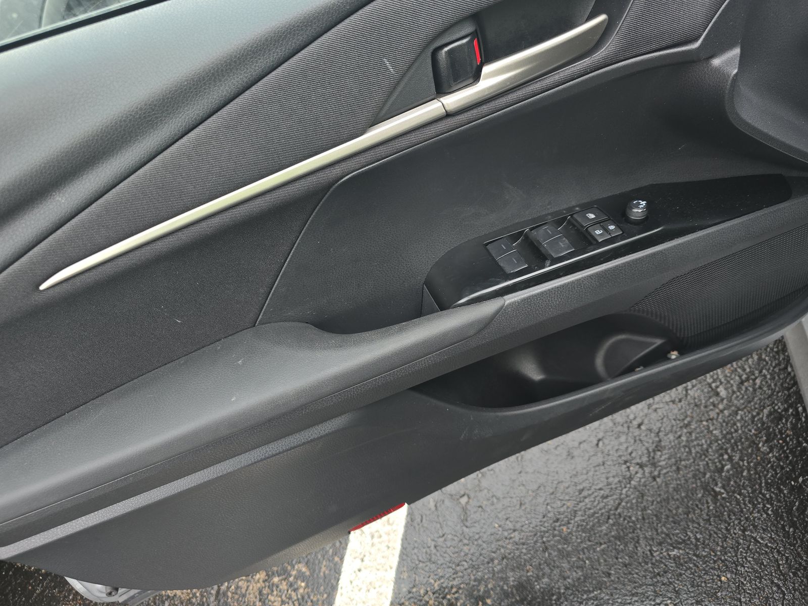 2025 Toyota Camry LE FWD