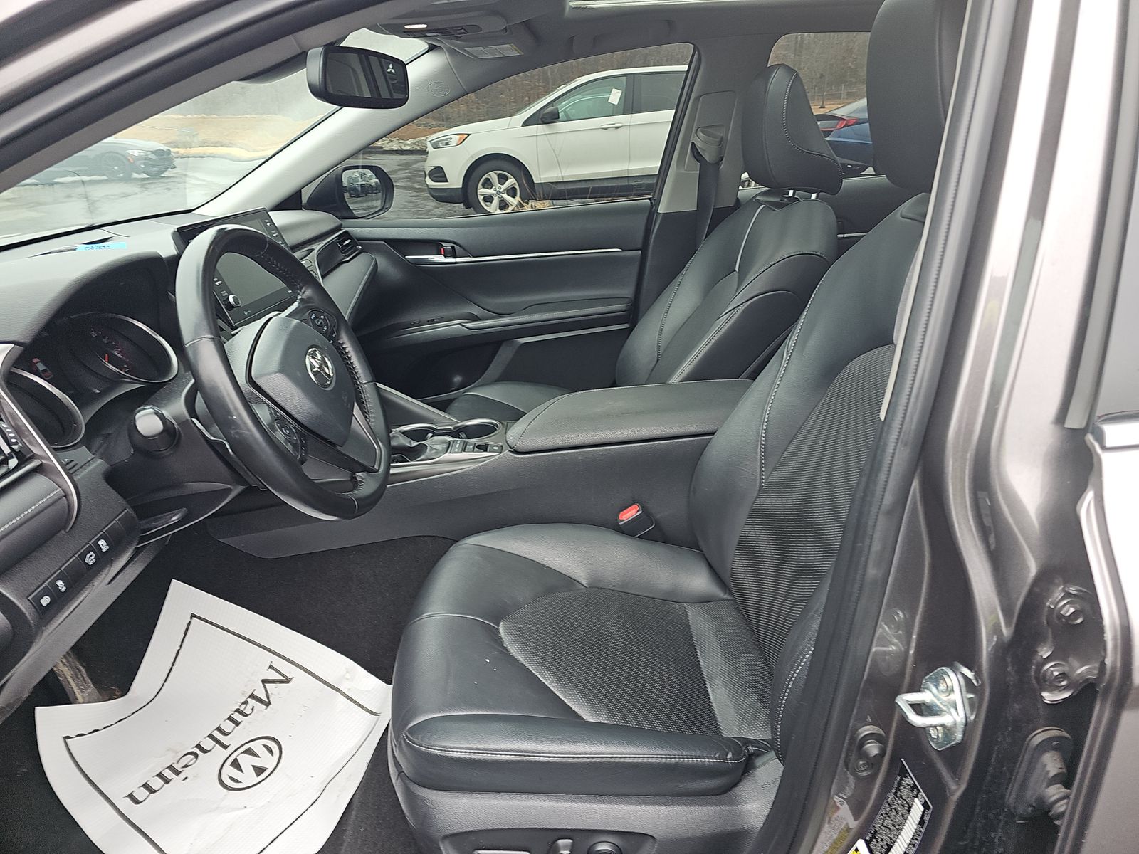 2022 Toyota Camry XSE FWD