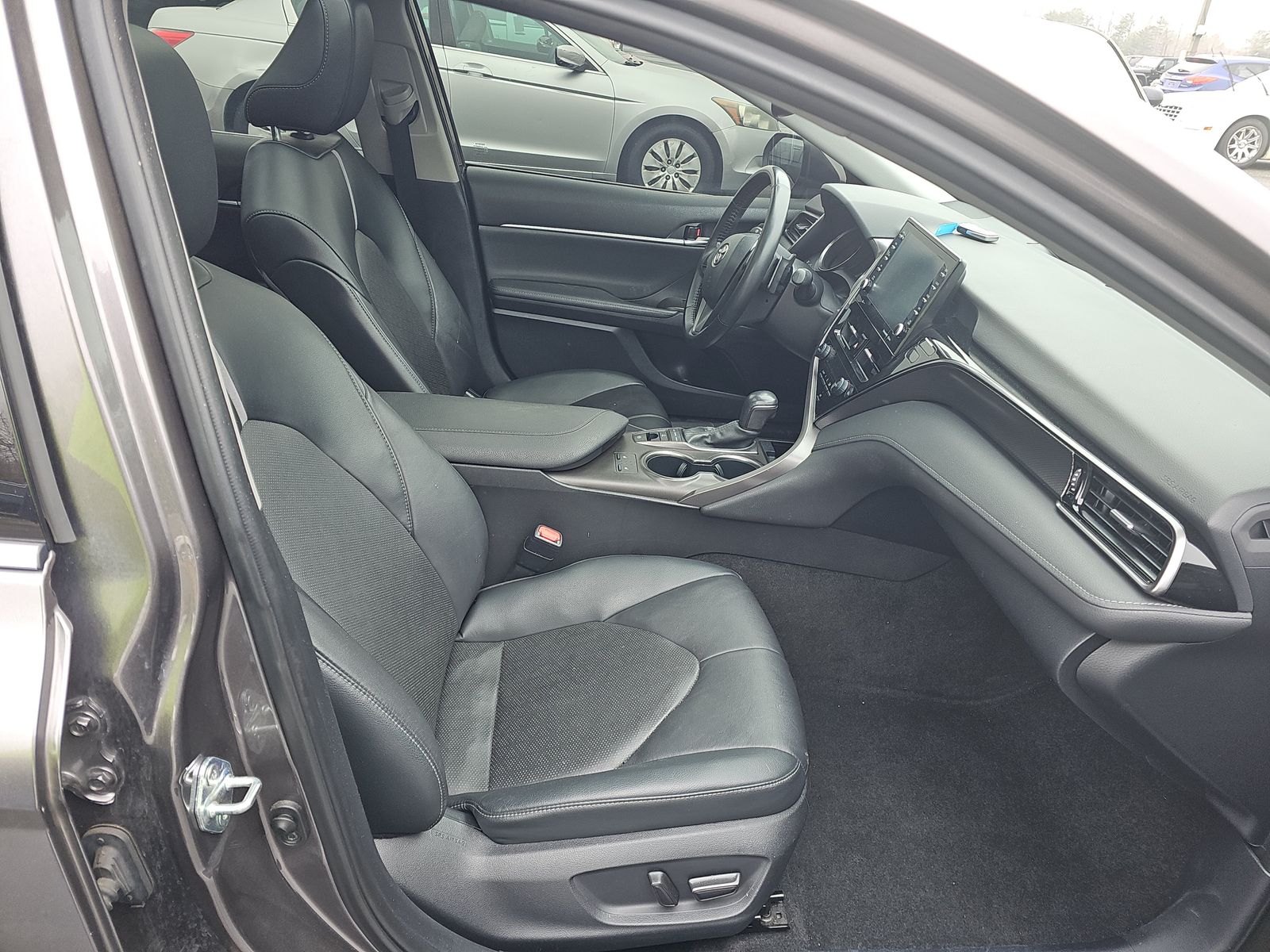 2022 Toyota Camry XSE FWD