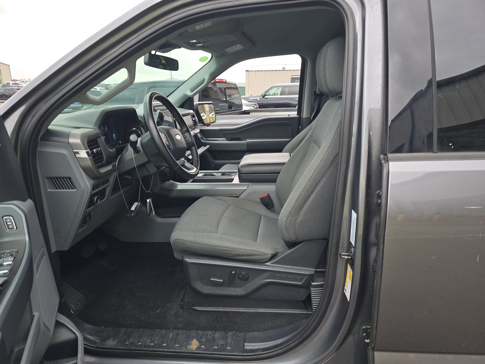 2024 Ford F-150 Hybrid XLT AWD