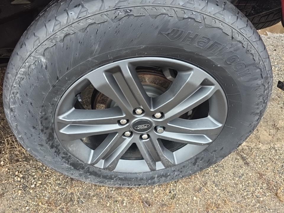 2023 Ford F-150 Lariat AWD