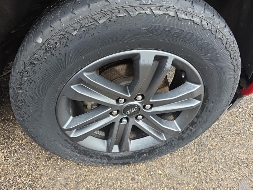 2023 Ford F-150 Lariat AWD