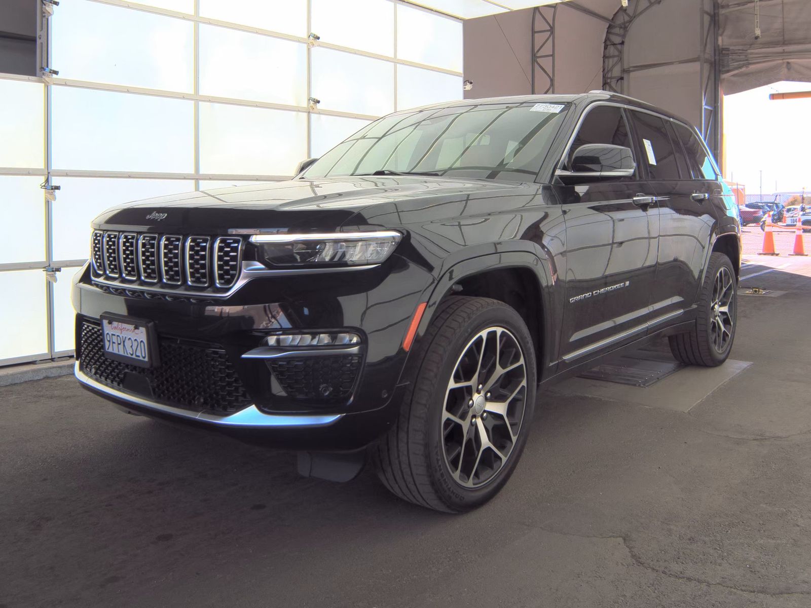 JEEP GRAND CHEROKEE - 1