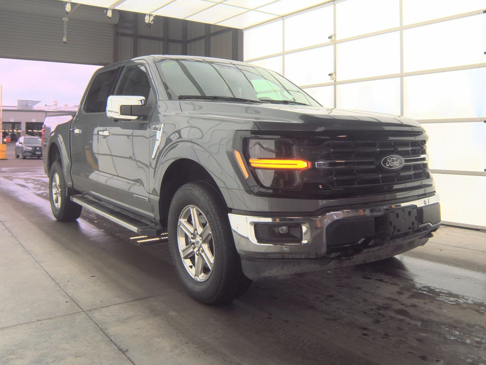 2024 Ford F-150 Hybrid XLT AWD