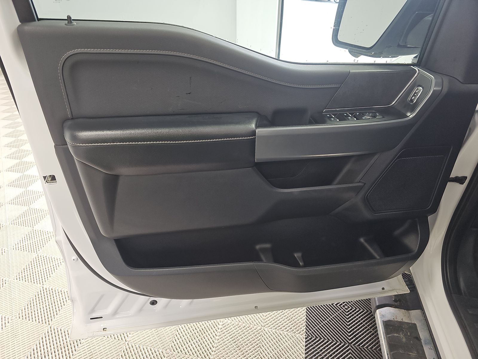 2024 Ford F-150 XLT AWD