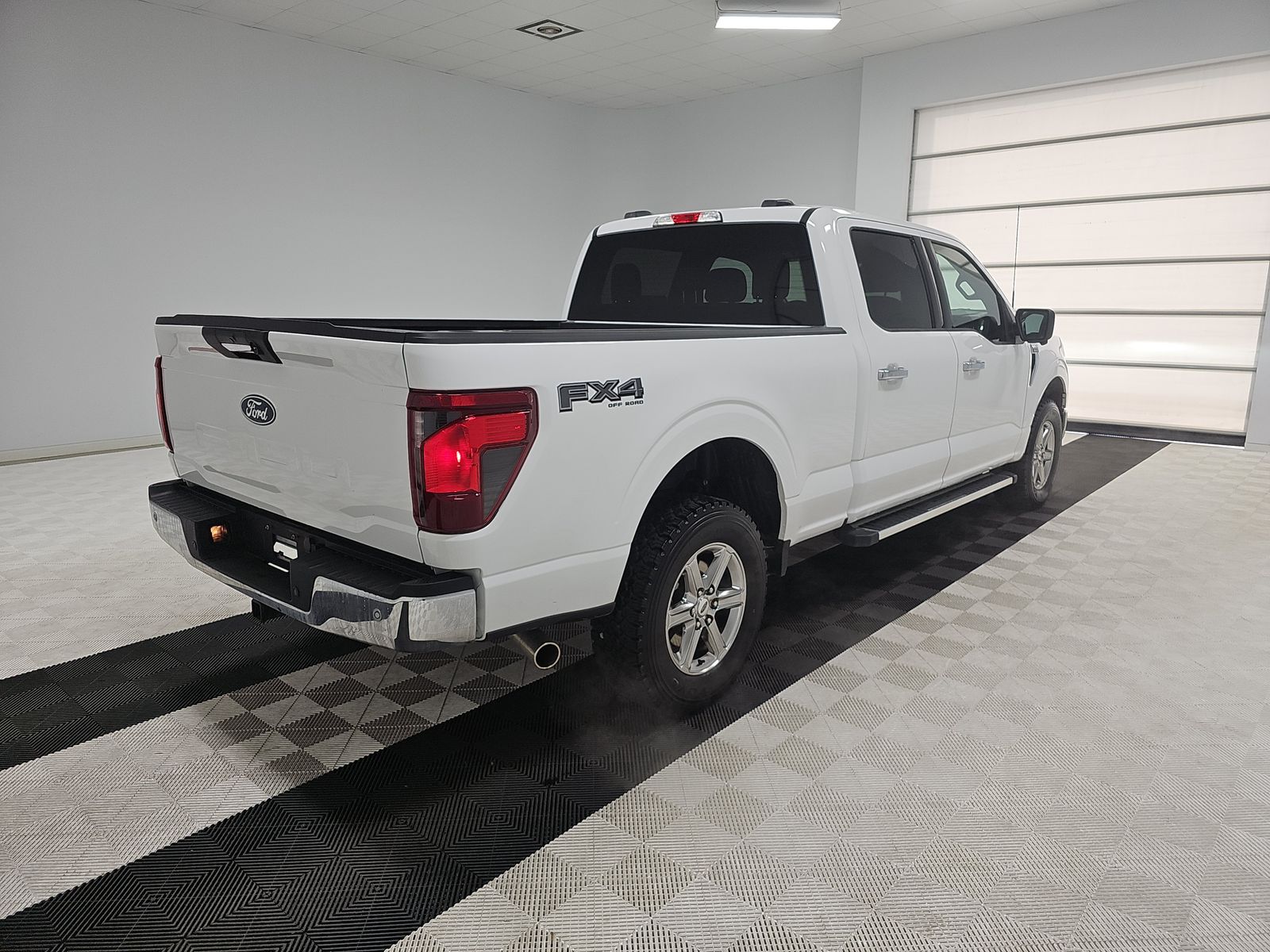 2024 Ford F-150 XLT AWD