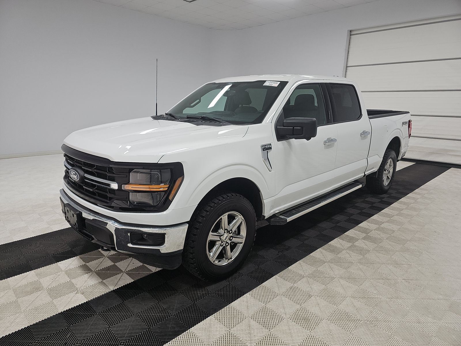 2024 Ford F-150 XLT AWD
