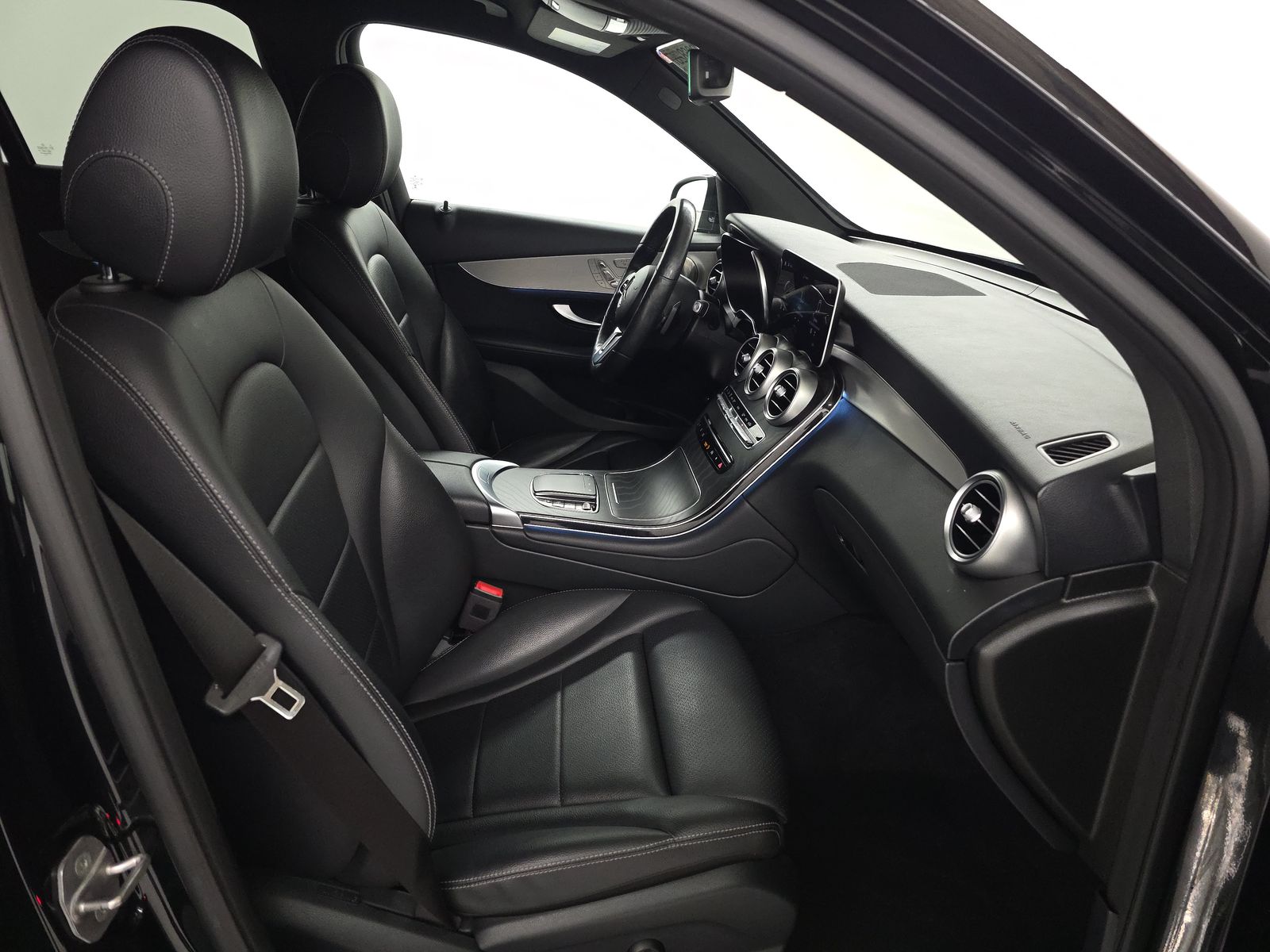 2021 Mercedes-Benz GLC GLC 300 AWD