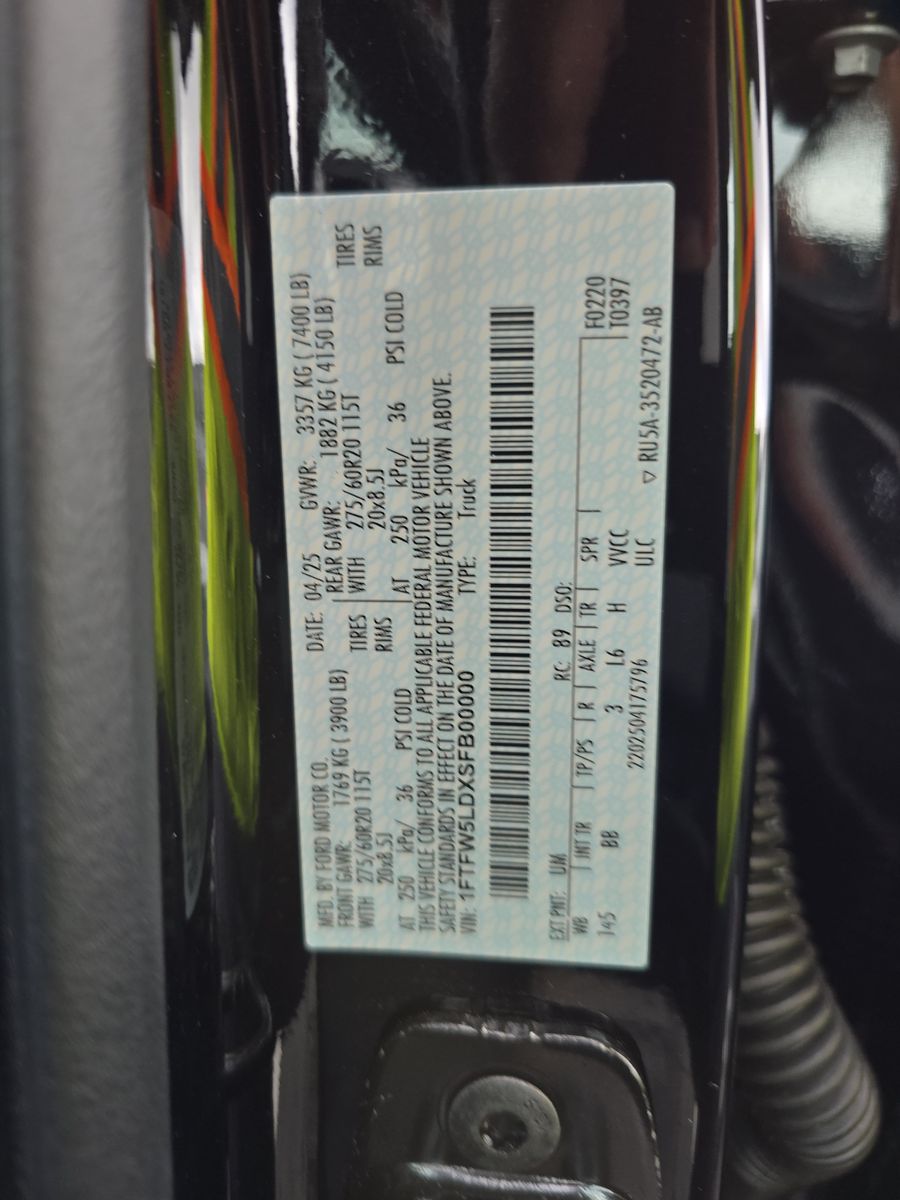 2025 Ford F-150 Hybrid Lariat AWD