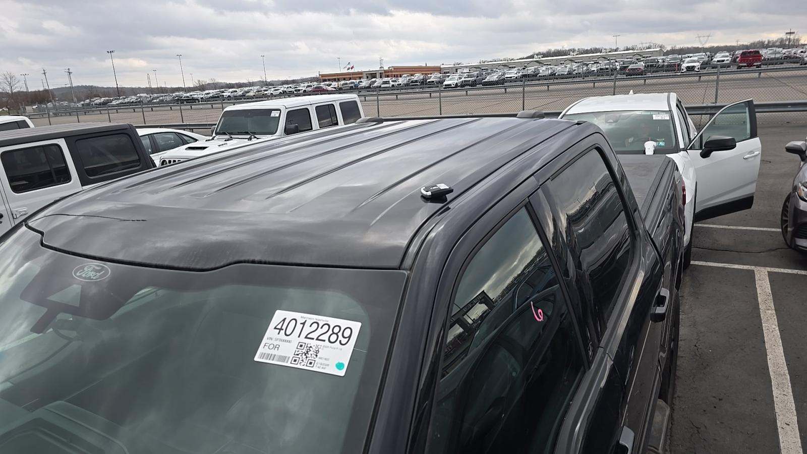 2025 Ford F-150 Hybrid Lariat AWD