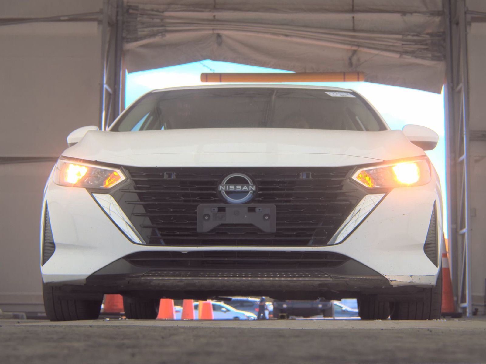 NISSAN SENTRA - 4