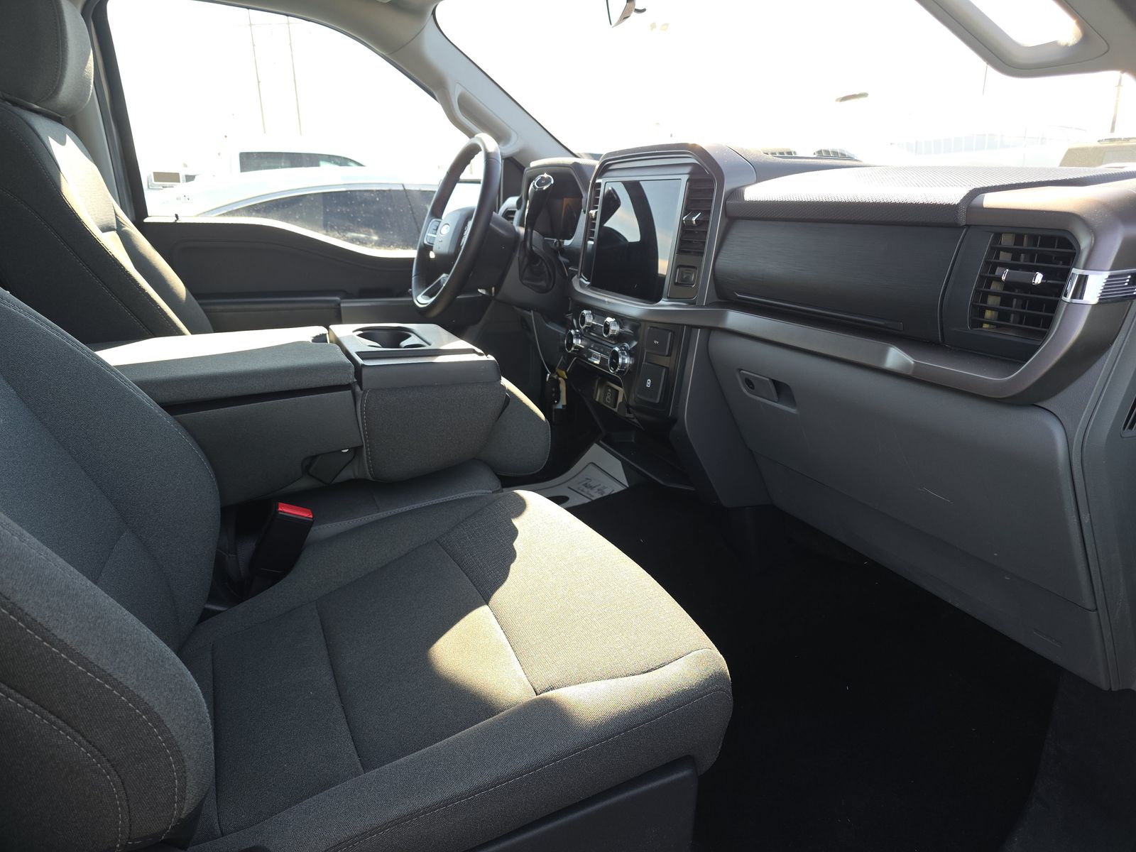 2025 Ford F-150 XLT AWD