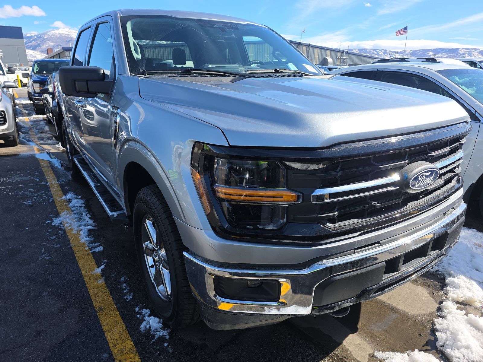 2025 Ford F-150 XLT AWD