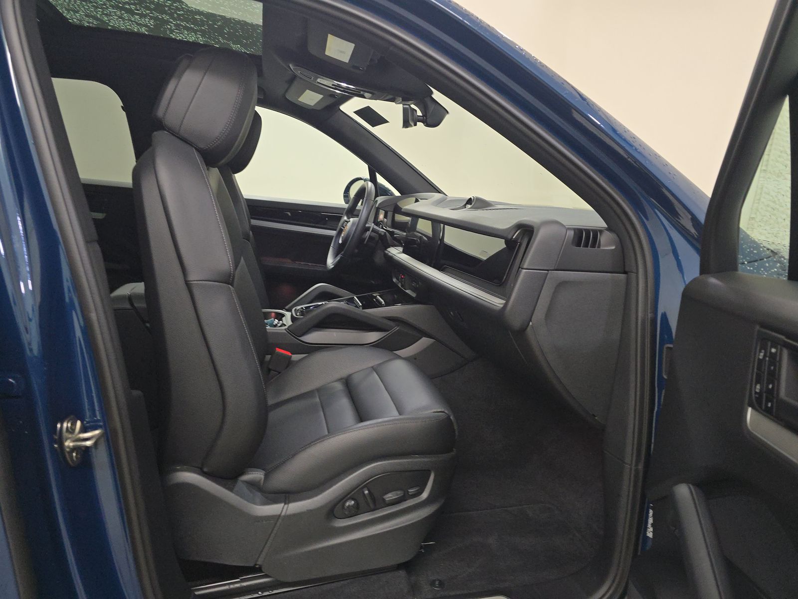 PORSCHE CAYENNE - 9