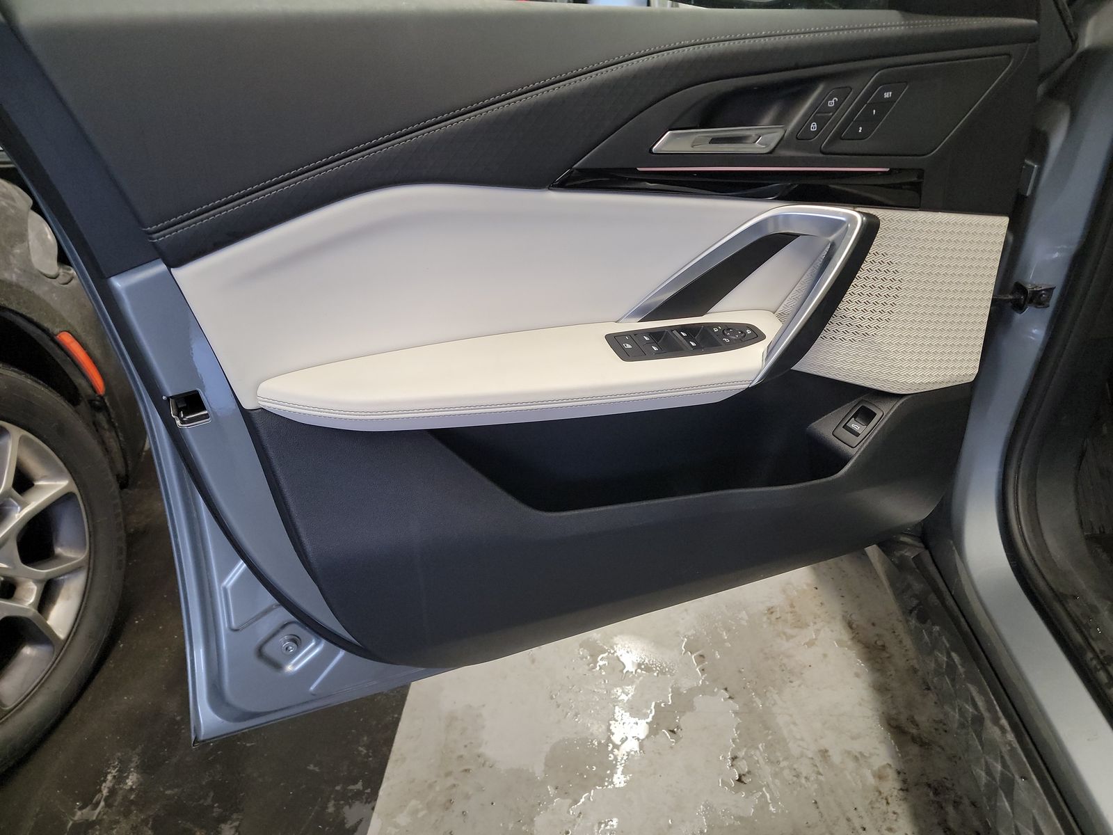 2026 BMW X2 xDrive28i AWD