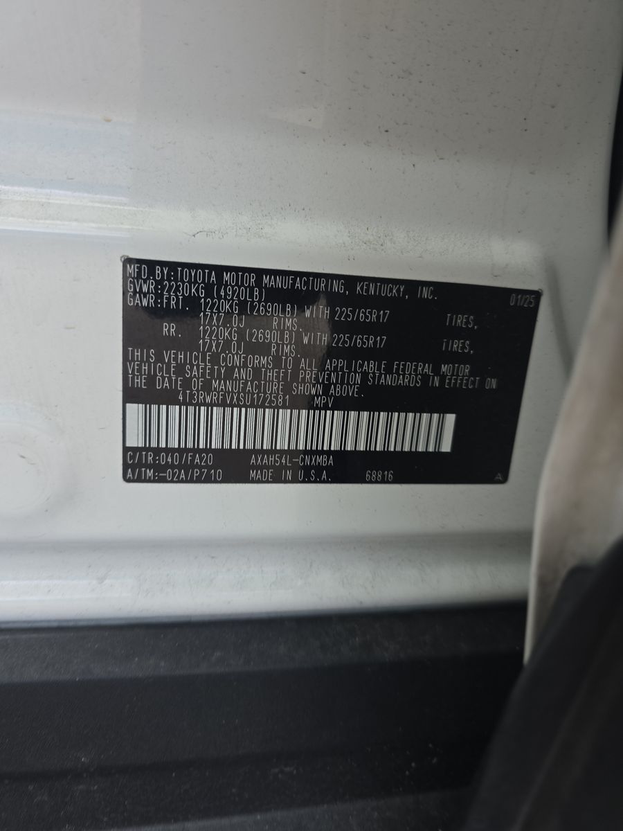 2025 Toyota RAV4 Hybrid XLE AWD