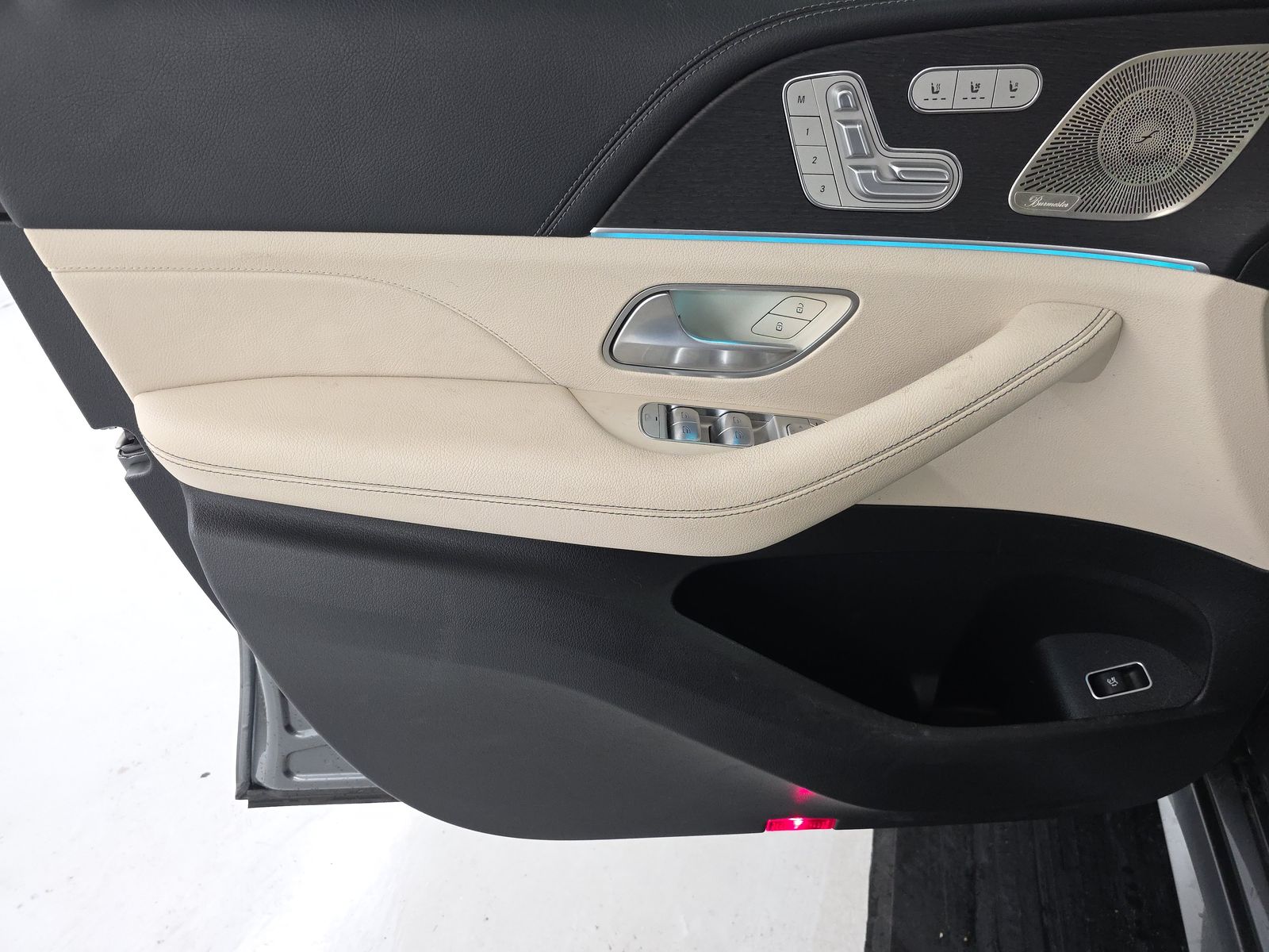 MERCEDES-BENZ GLE - 10