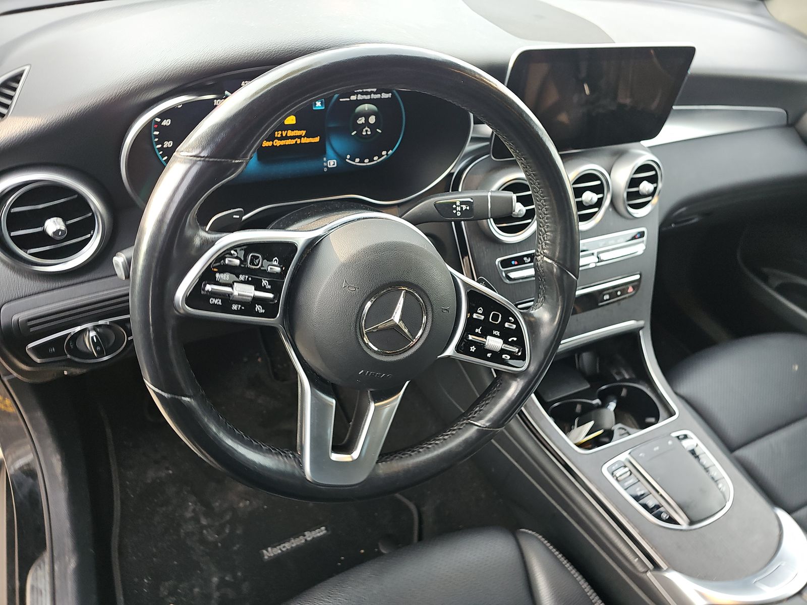 Mercedes-Benz GLC 300 4MATIC снимка Mercedes-Benz GLC 300 4MATIC