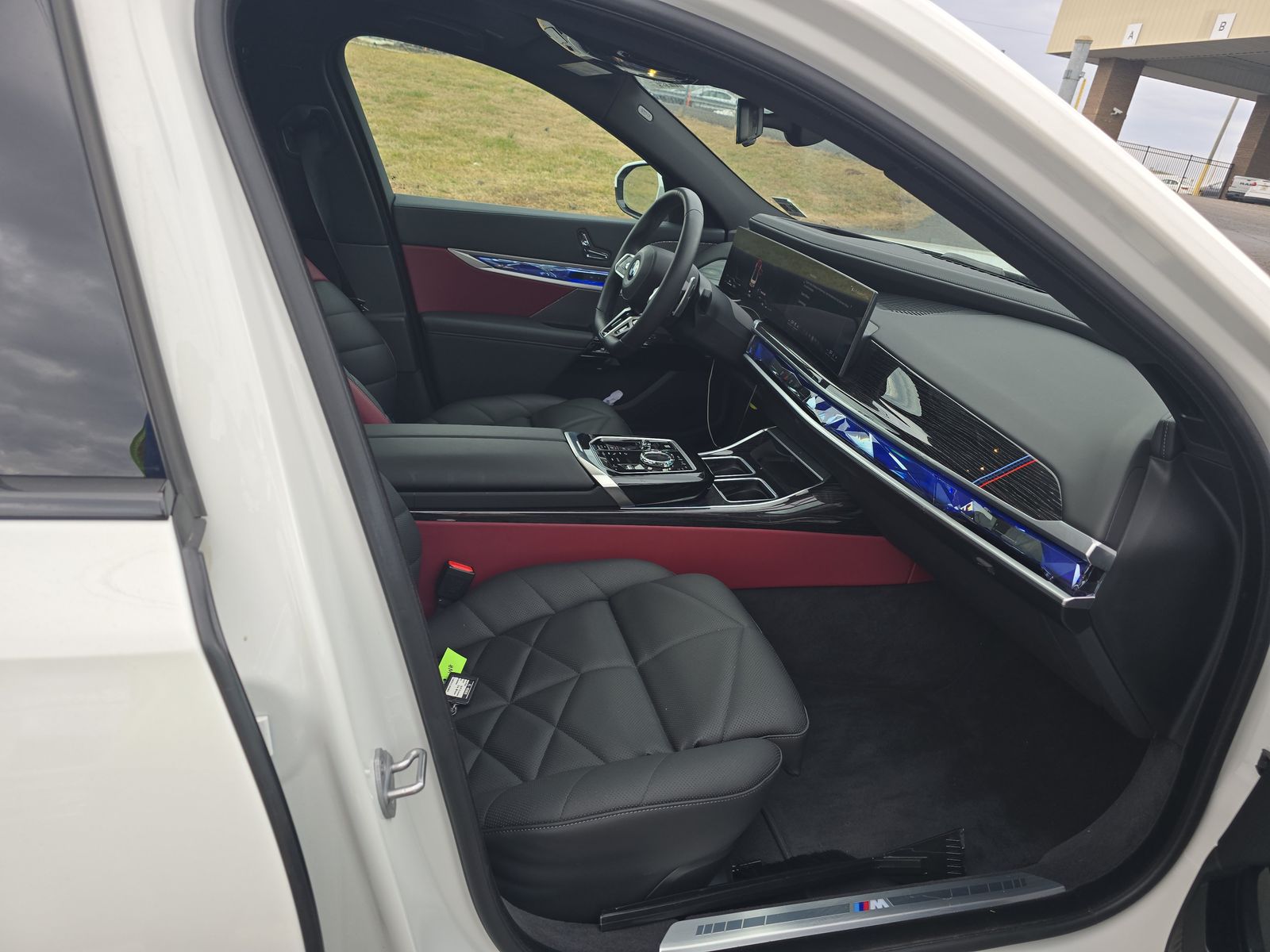 2025 BMW 7 Series 740i xDrive AWD