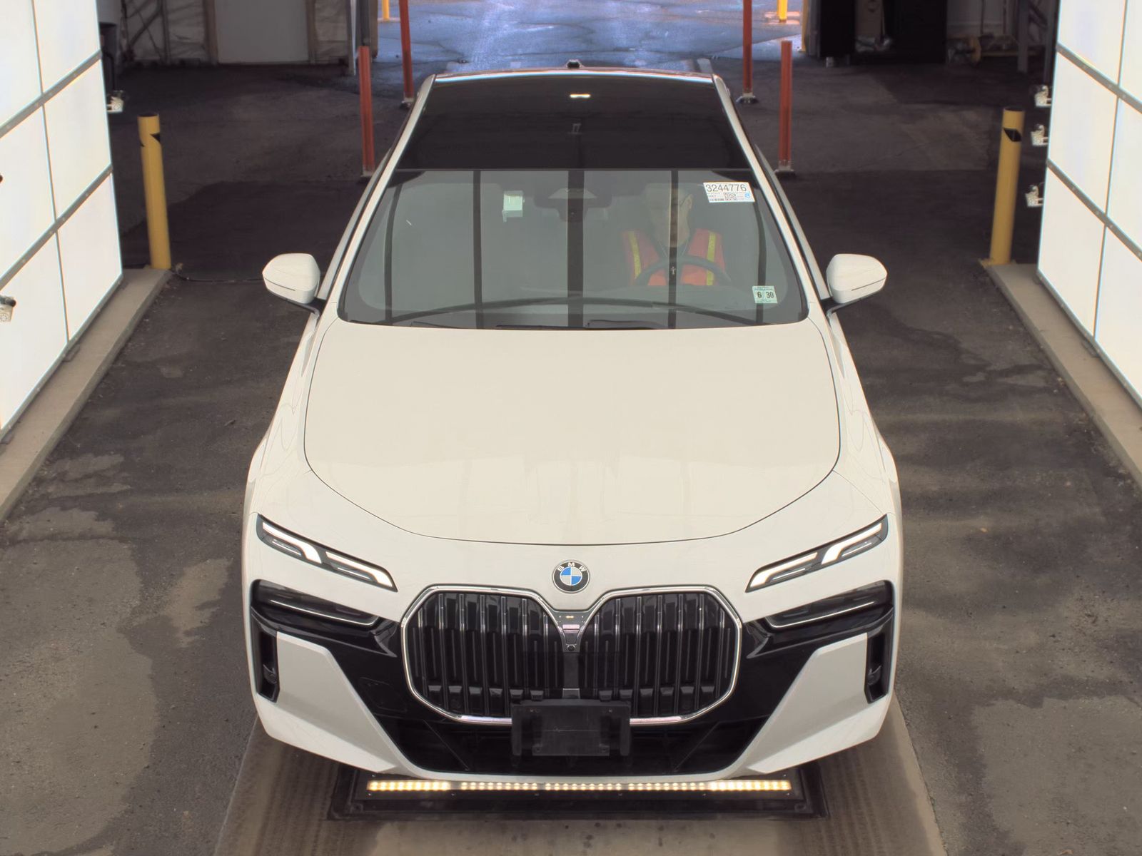 2025 BMW 7 Series 740i xDrive AWD