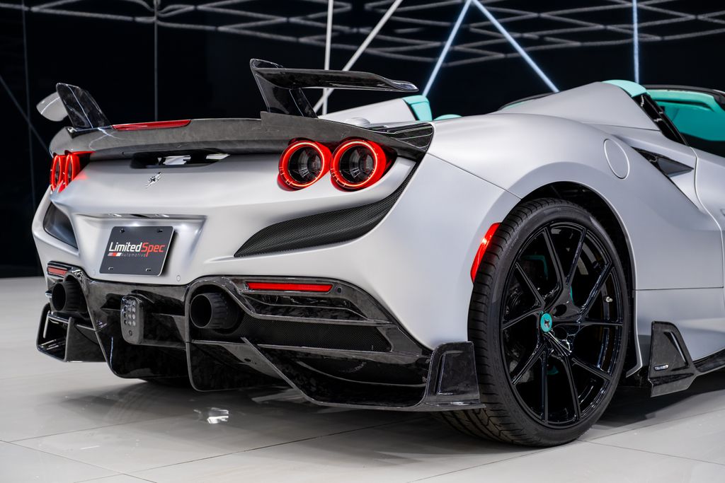 2023 Ferrari F8 Base RWD