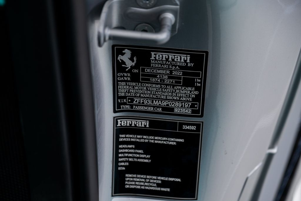 2023 Ferrari F8 Base RWD