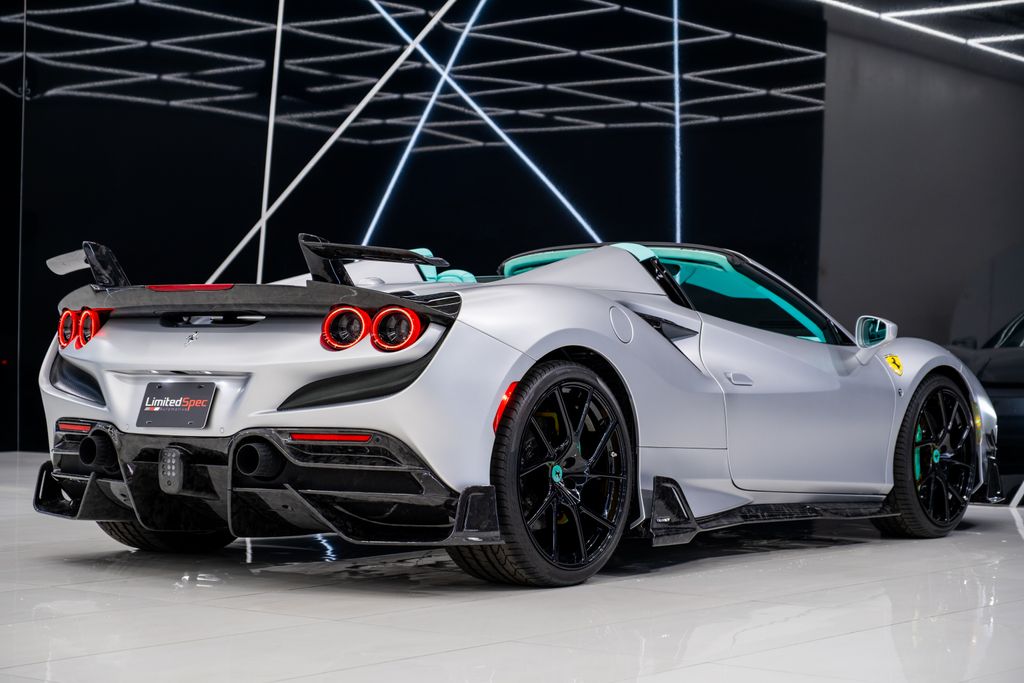 2023 Ferrari F8 Base RWD