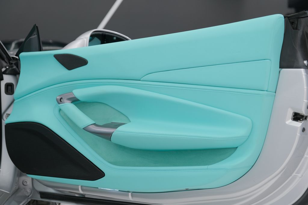 2023 Ferrari F8 Base RWD