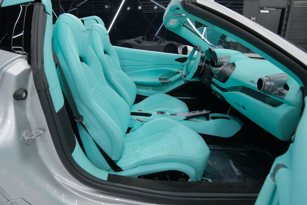 2023 Ferrari F8 Base RWD