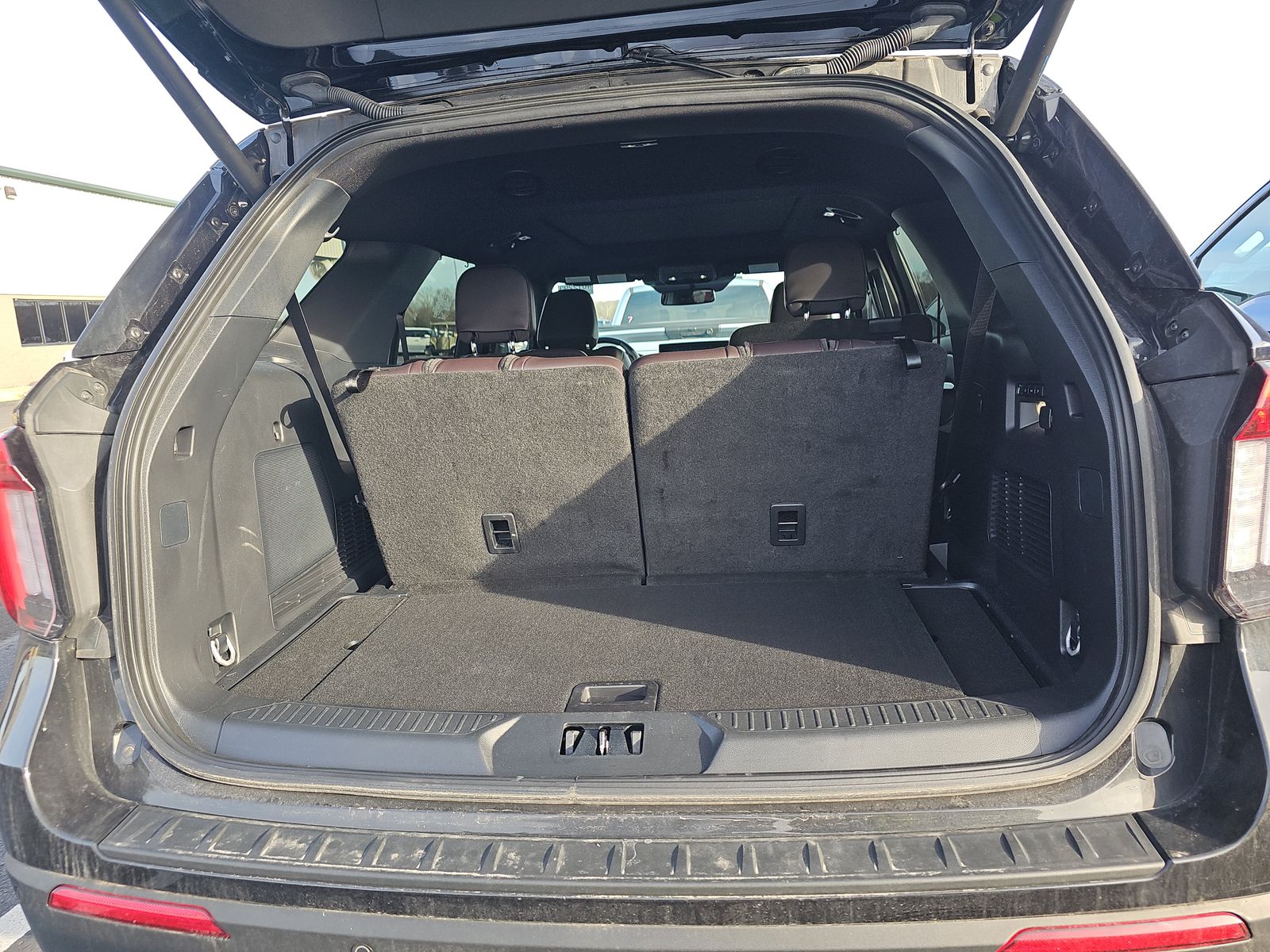 2025 Ford Explorer Platinum FWD