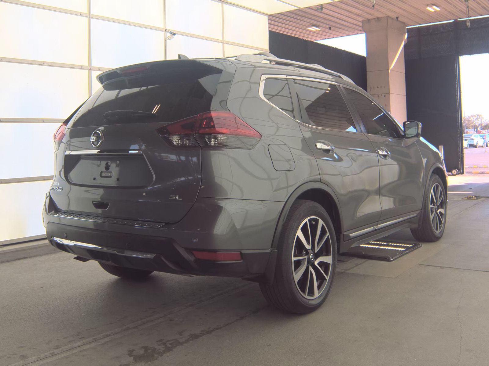 2020 Nissan Rogue SL FWD