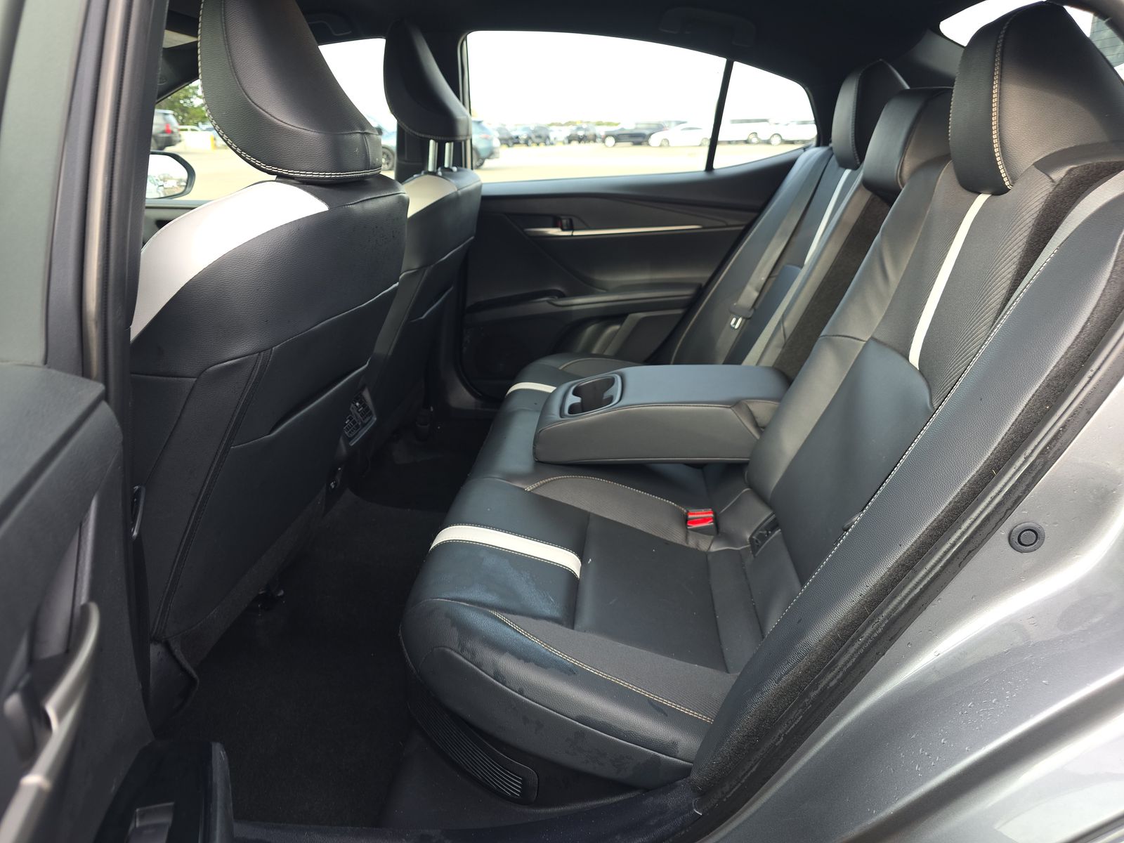 2025 Toyota Camry SE FWD