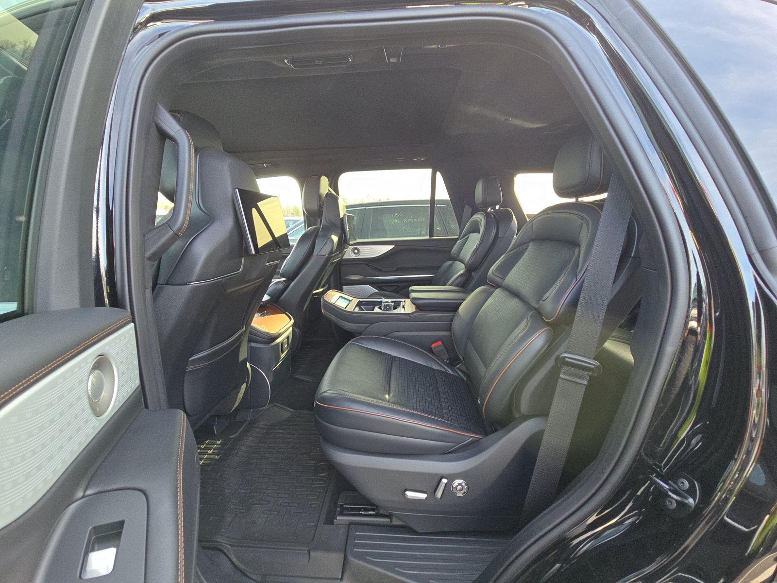 2025 Lincoln Navigator Black Label AWD