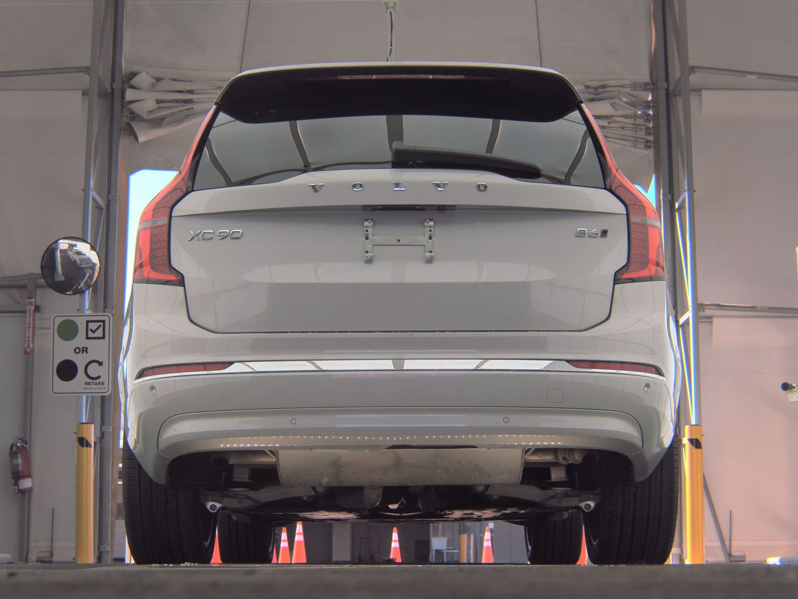 2025 Volvo XC90 B6 Plus AWD