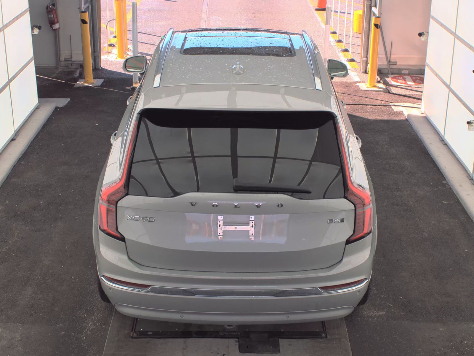 2025 Volvo XC90 B6 Plus AWD