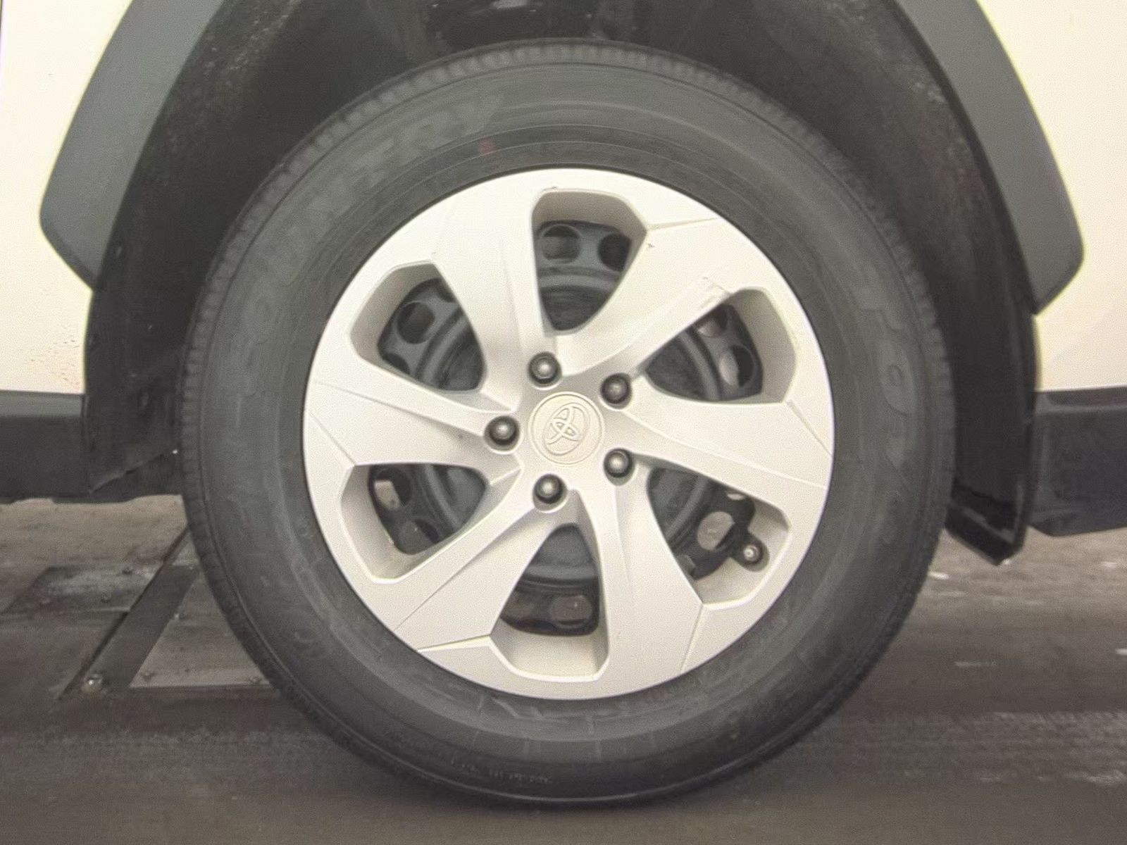 2024 Toyota RAV4 LE AWD