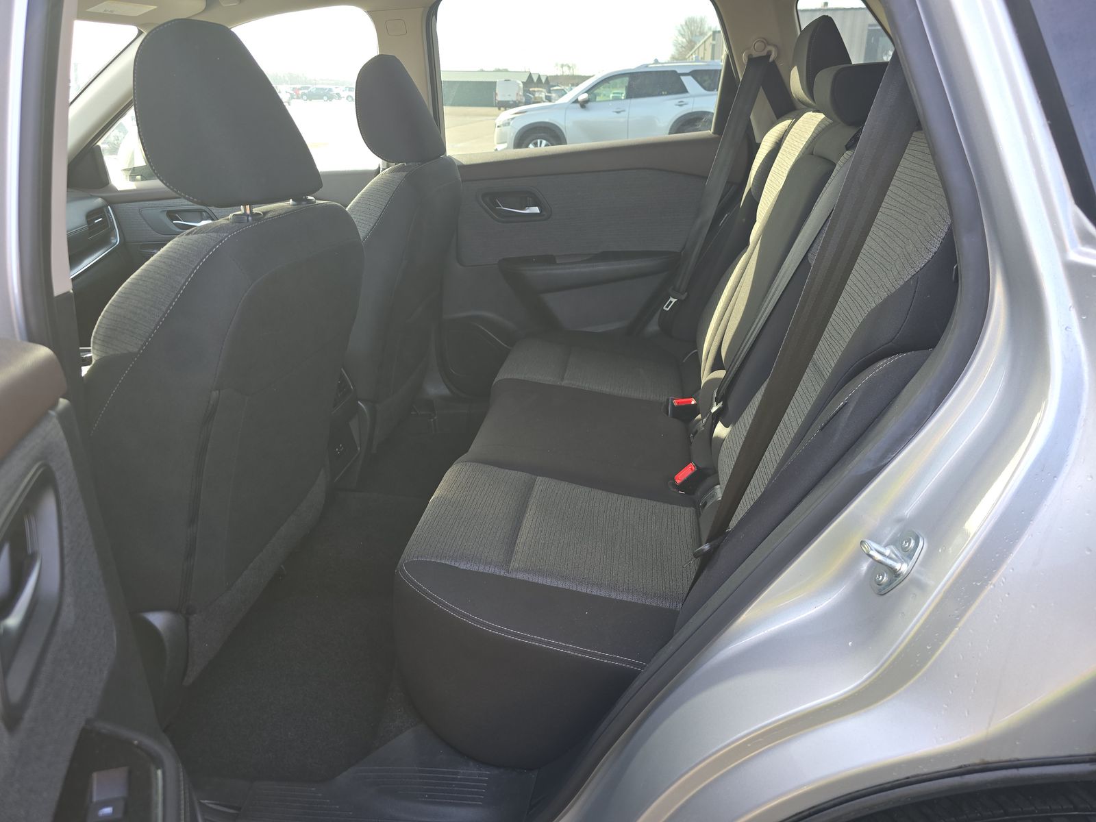 2023 Nissan Rogue SV FWD