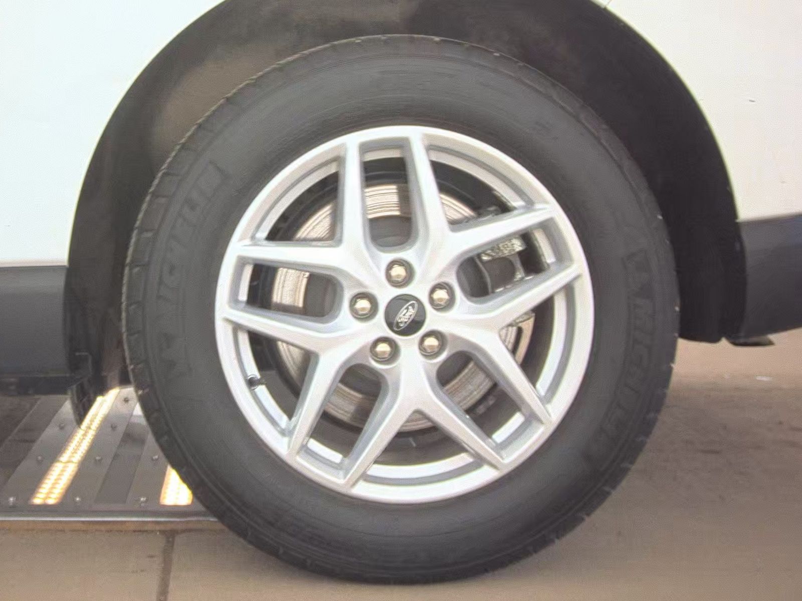 2023 Ford Edge SEL AWD