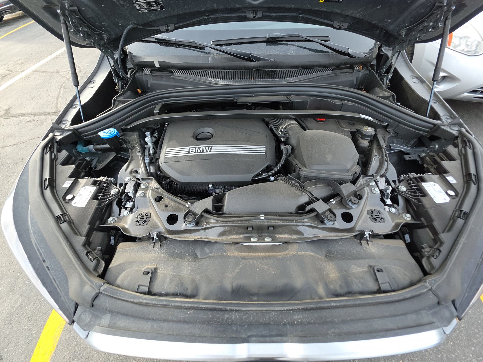 2025 BMW X2 xDrive28i AWD