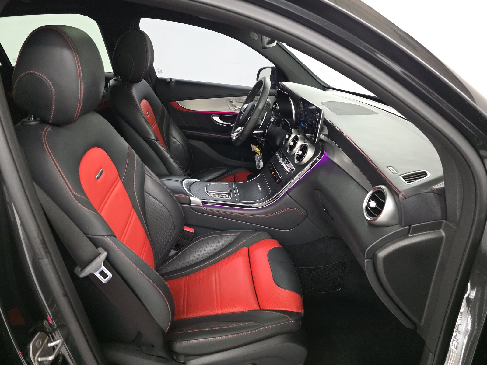 MERCEDES-BENZ GLC-CLASS AMG - 9