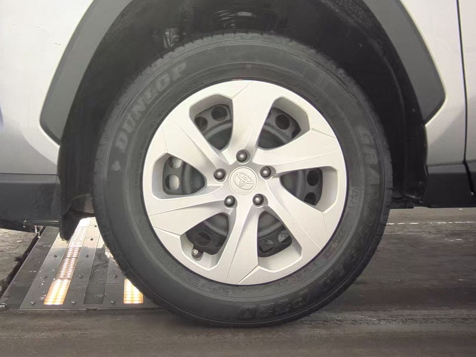 2024 Toyota RAV4 LE AWD