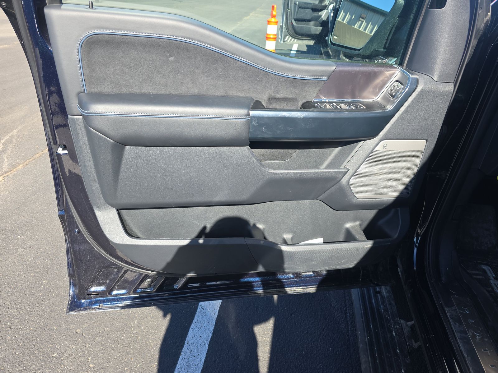 2025 Ford F-150 Hybrid Platinum AWD