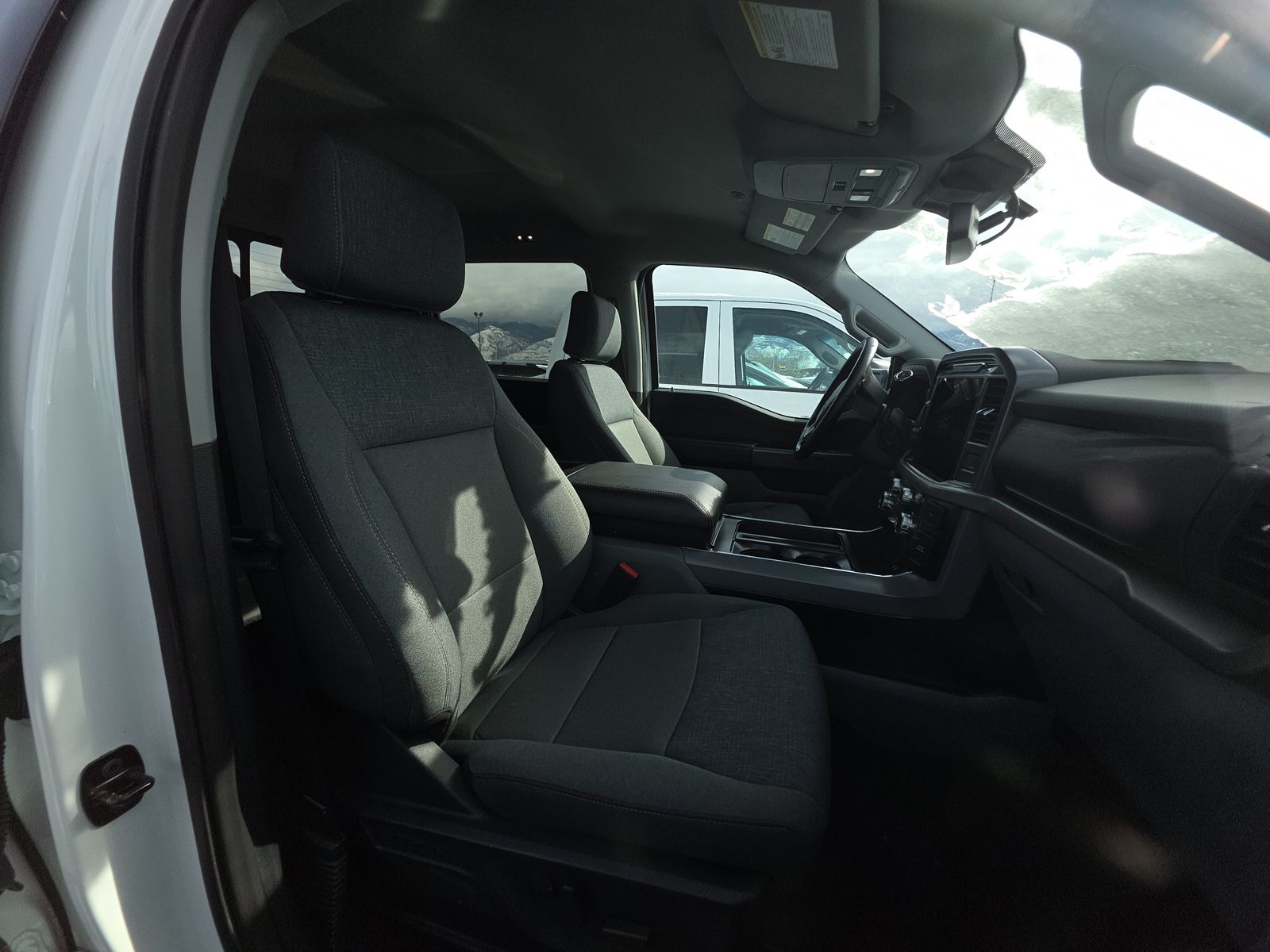 2024 Ford F-150 XLT AWD