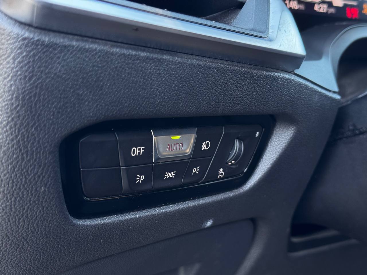 2019 BMW 3 Series 330i RWD