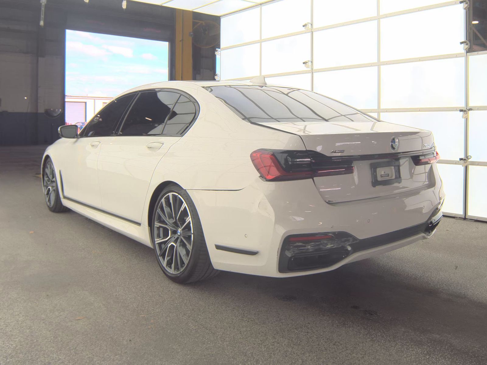 2022 BMW 7 Series 750i xDrive AWD