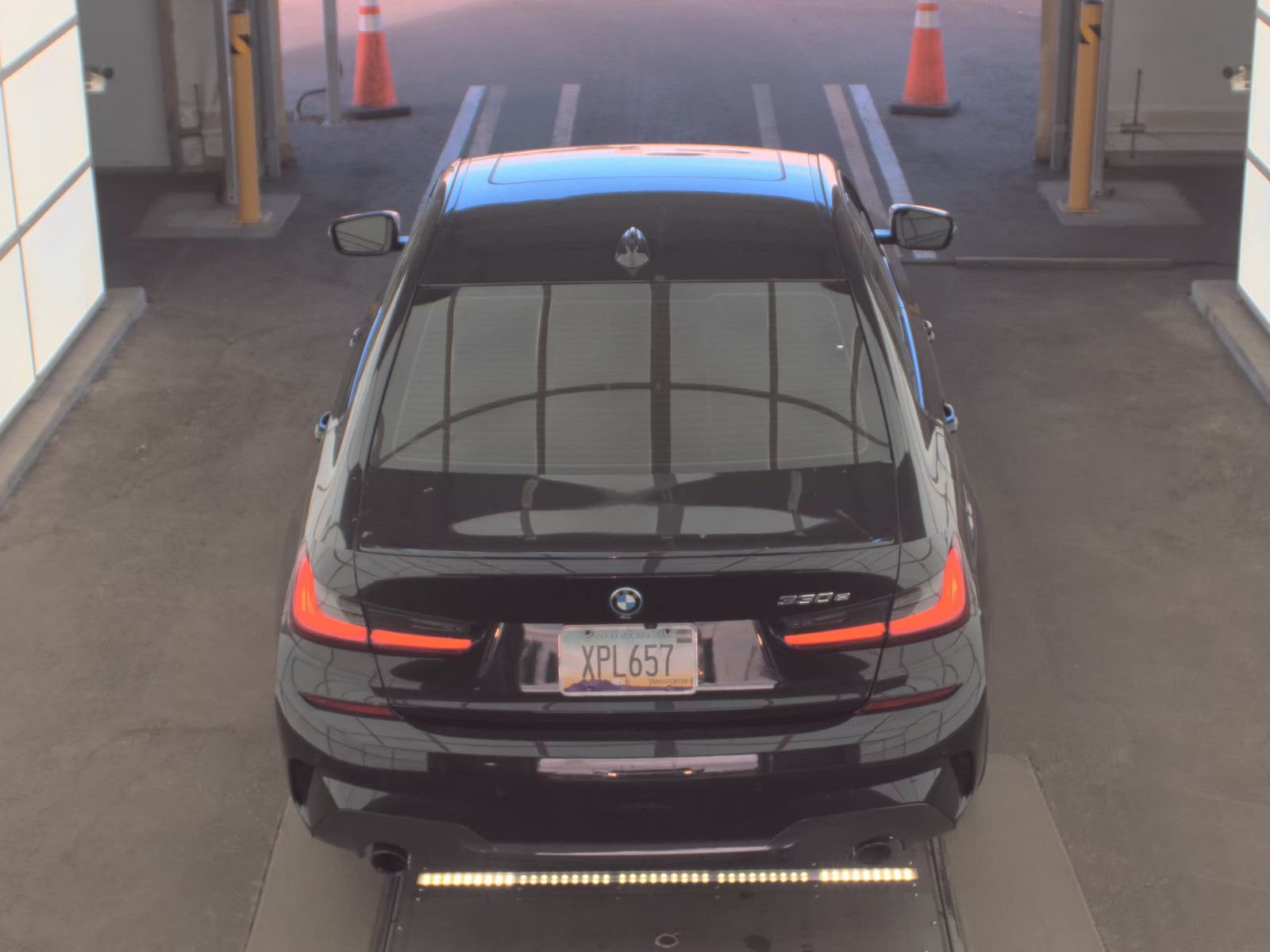 2022 BMW 3 Series 330e RWD