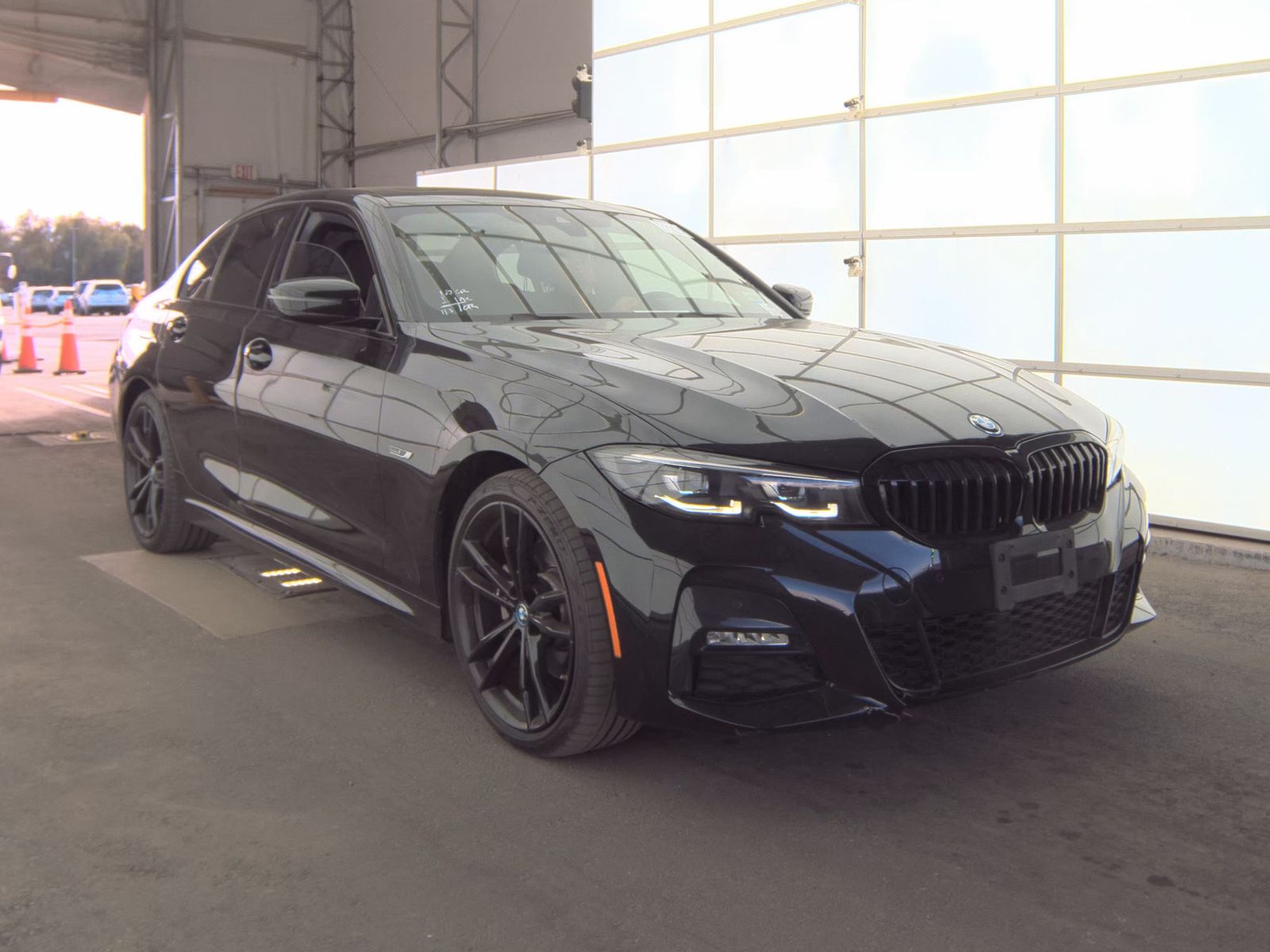 2022 BMW 3 Series 330e RWD