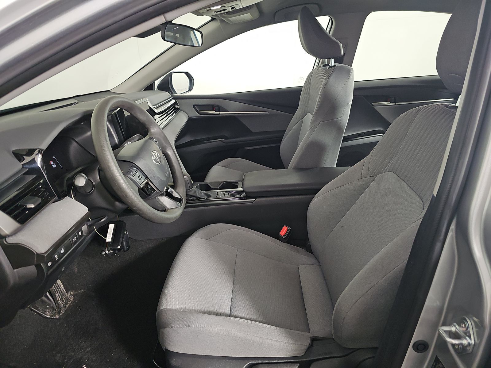 2025 Toyota Camry LE AWD